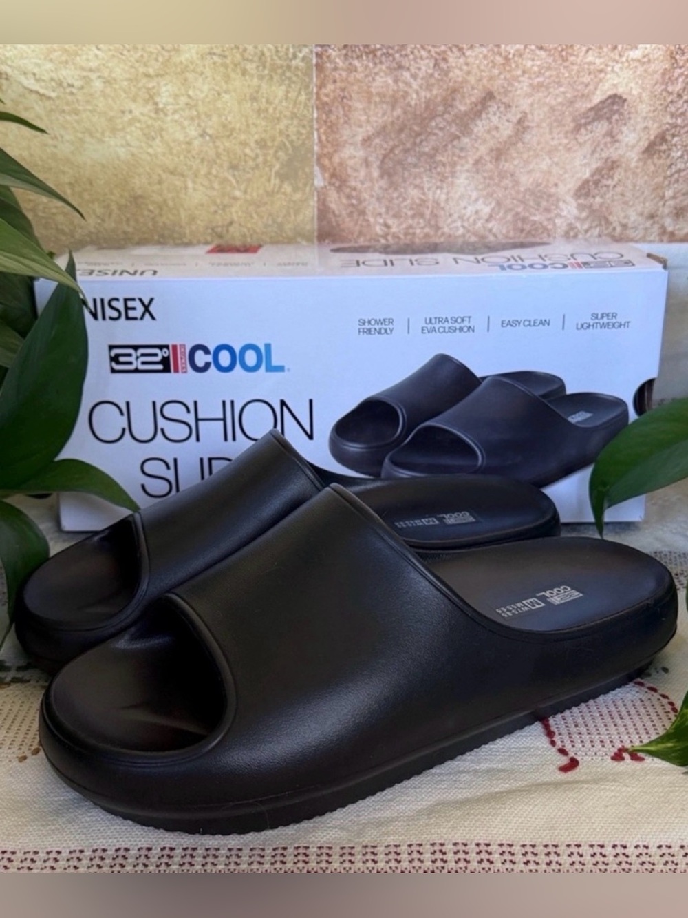 NEW 32 Degrees Unisex Cushion Slides, Size M Women’s 7.5-8.5 | Men’s 5.5-6.5